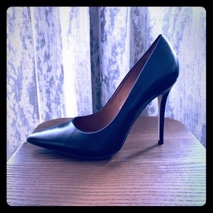 Steve Madden Leather Heels 😻